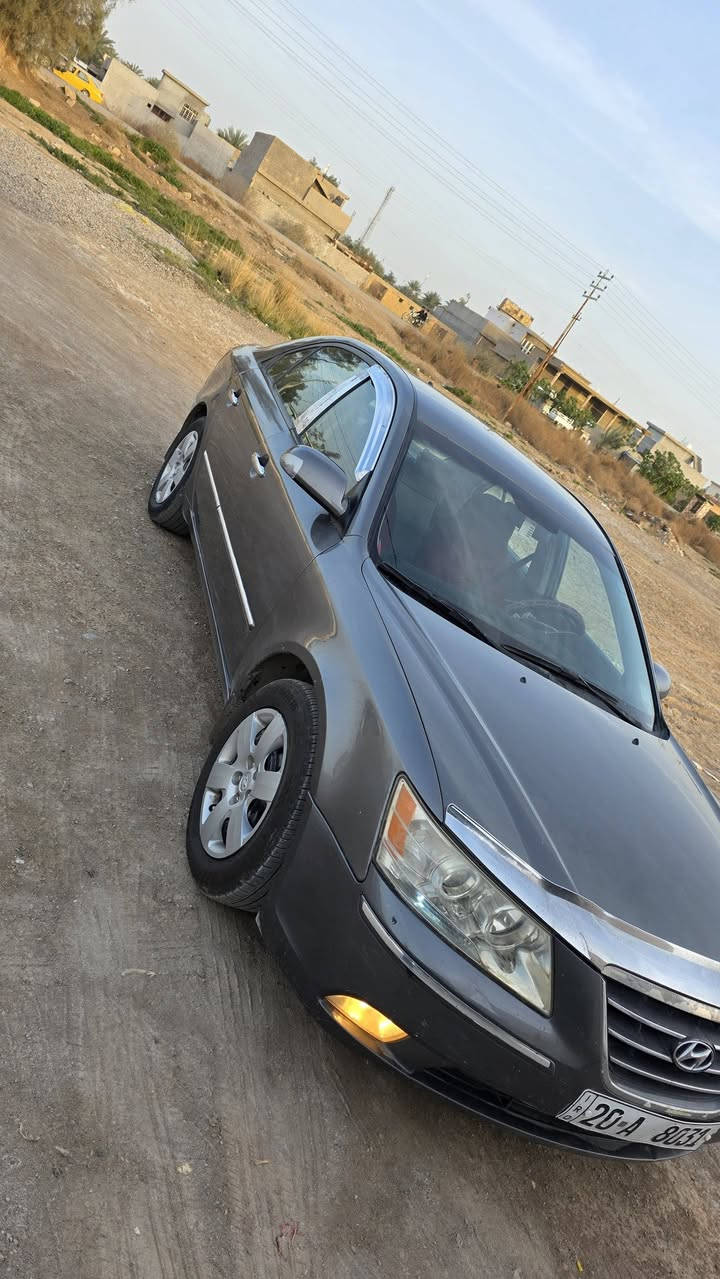 للبيع سوناتا موديل 2010 وارد أمريكي مكينه 4سلندر بيها صبغ صفحه بس رش بدون دواخل السعر 110 بيها مجال الاستفسار *********** مكان السيارة ديالى ناحية الوجيهية
