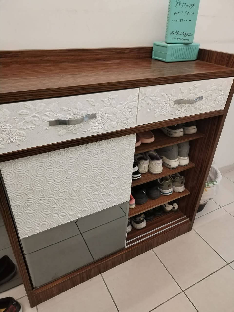 سيت طبلات خشب سطح جام..جزامه استعمال قليل..نركيله


**إذا كنت صاحب هذا الإعلان وتريد حذفه لأي سبب، رجاءا أرسل رسالة إلى الدعم الفني**