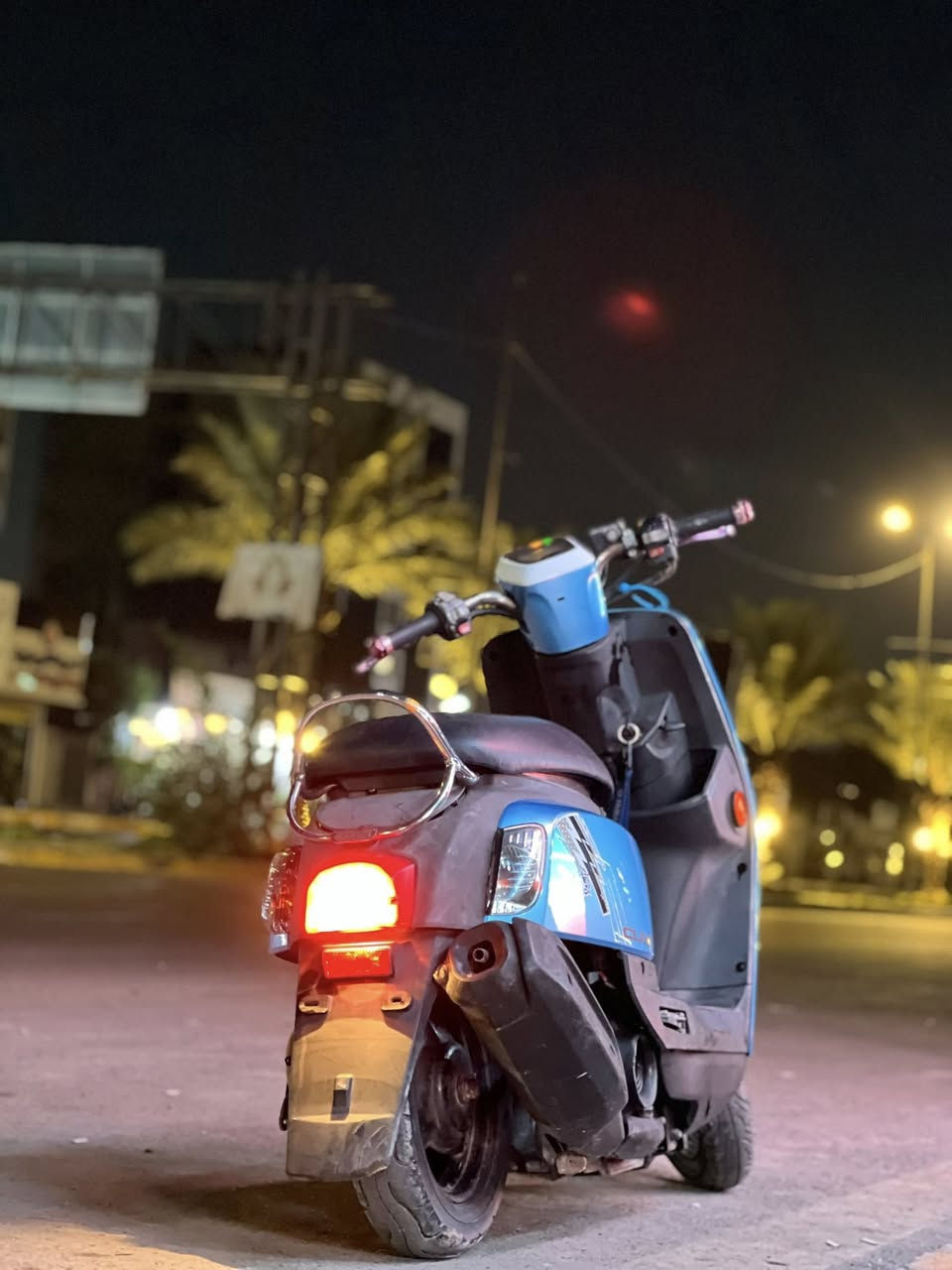 دراجه  بوليس نوزل مصطره موديل 2015رمبه نازله صالها شهر من المعرض اي نقوصات مابيها كفراتها ال بلادي موجود دراجه تأخذها تفحصها وين متريد سعر850الف وبيها مجال المكان بغداد زيونه ايستفسار خاص موجود ***********
