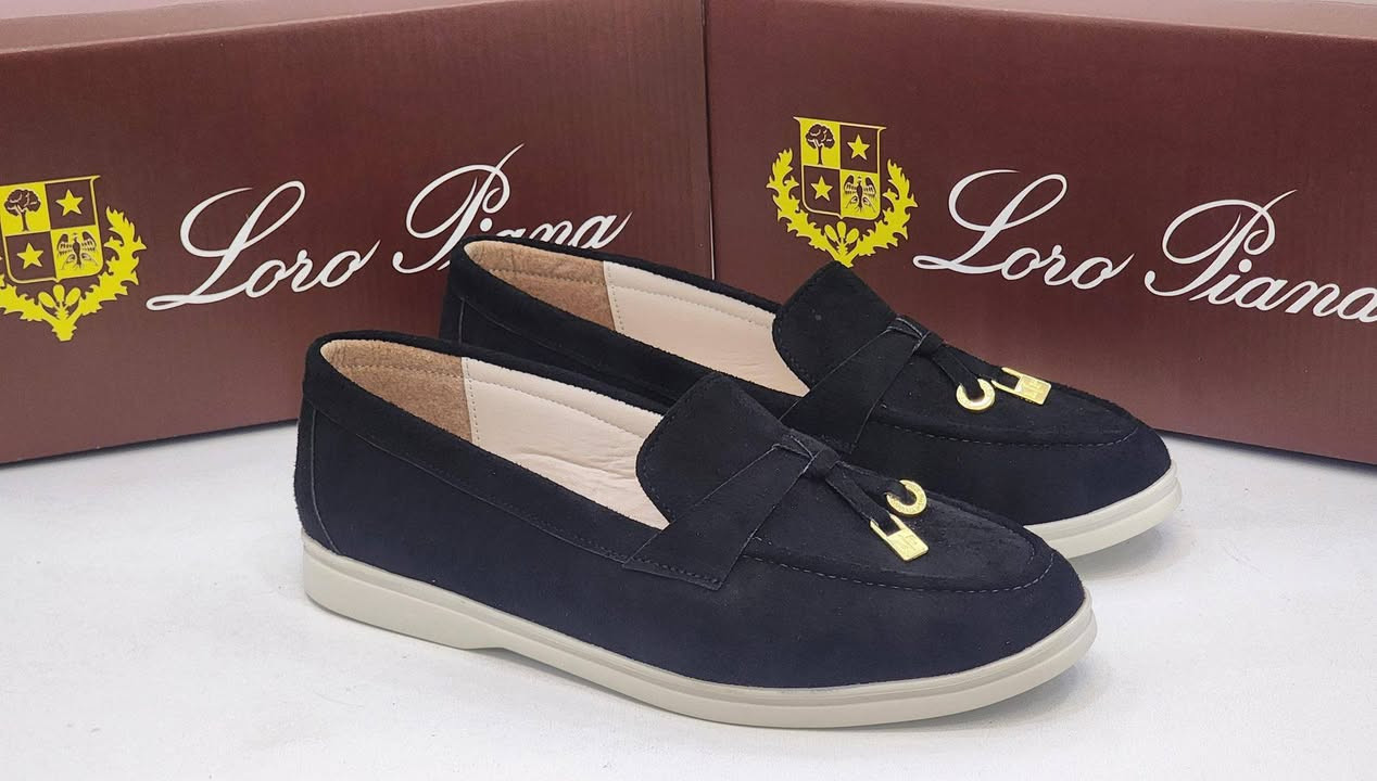 #الفراشةللاحذية 
لكثرة طلبية وفرنالكم من جديد 
حذاء #لوربيانو ماركة تركي 
داخل جلد خارج شامؤي 
متوفر جملة ومفرد 
قياسات 37_41
عنوان المحل طوز خورماتو سوق جمهورية مقابل صياغة شيرزاد جاف 
للحجز مراسلة صفحة او واتساب 
***********
يوجد توصيل للجميع محافظات
