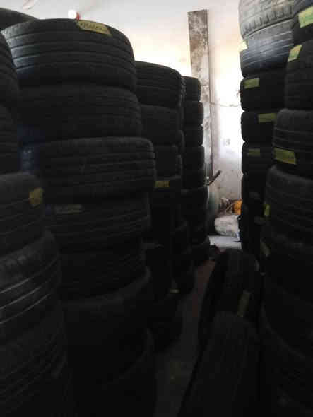 السلام عليكم
تايرات مستعمل حجم 12/13/14/15/16/17/18/19/20
سعر الزوج 20
***********
***********
جملة فقط
