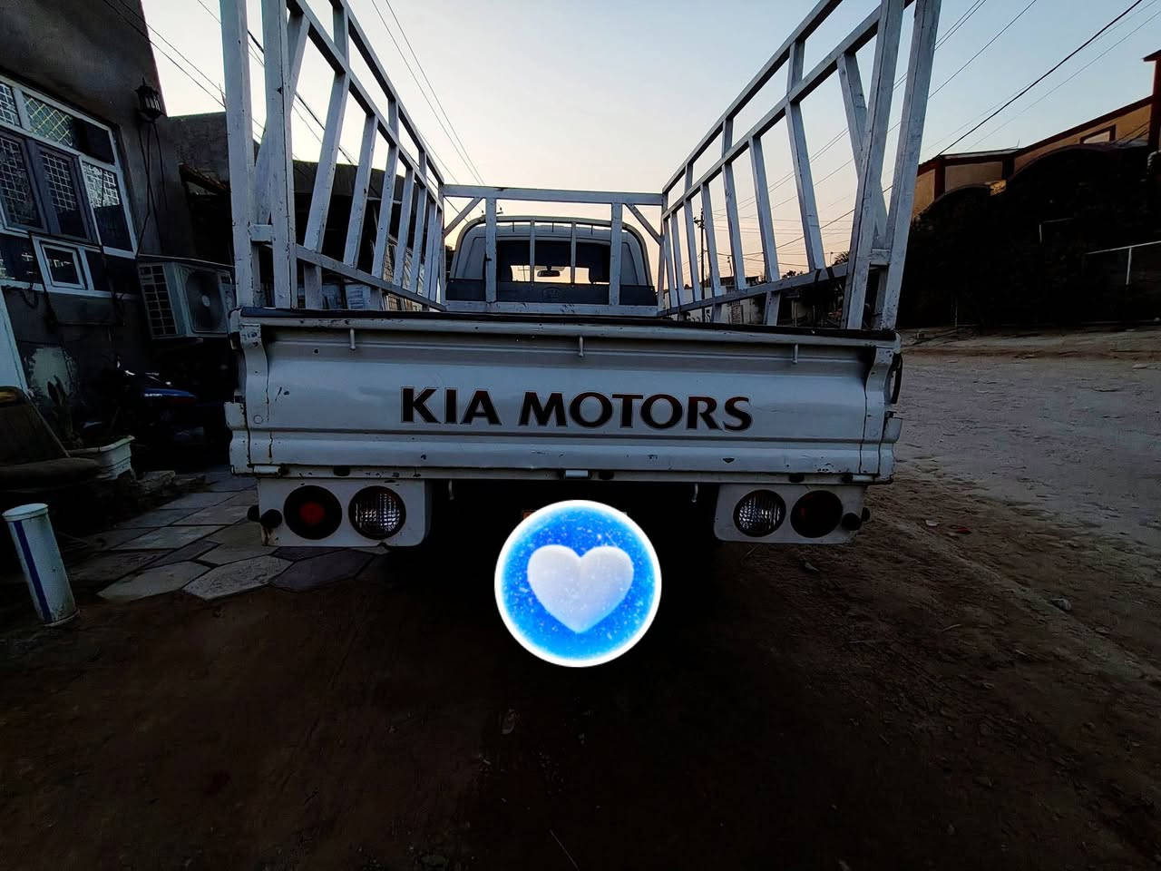 سلام عليكم كيه تك تخم تاير جديد حداديه جديده  مكينه بيه خيط بخار مكفوله من ضربه  ومن صبغ السياره بسمي ثاني يوم مداور  رقمه  بابل         مكاني نجف ناحيه الحيره ***********
