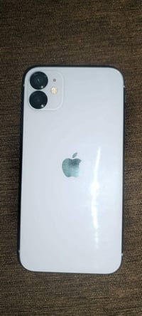 آيفون ١١ • ١٢٨ • نظيفه ١٠٠٪