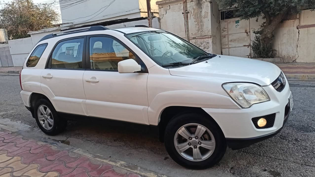 سبورتج 2010 خليجي رقم اربيل بأسمي شرط الوكاله والتحويل داخل صاج فتحه بلسقف بيها قطعتين صبغ بوند و جاملغ بدون دواخل السعر 123 وبيها مجال مكاني تلكيف 
*********** بي واتساب
