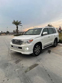 لاندكروزر GXR • ٢٠١١ • رانية