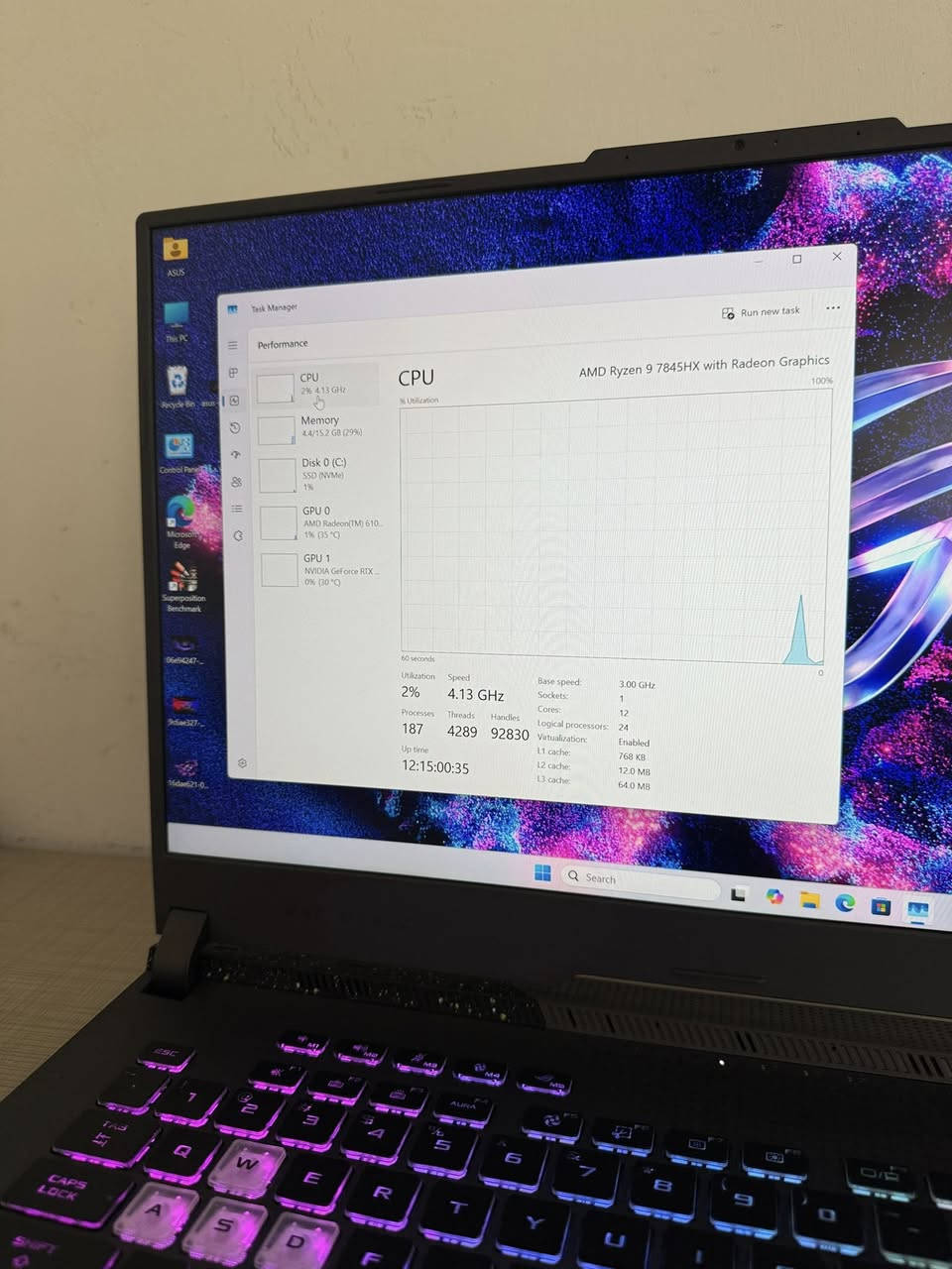 شاشە کبیر ۱۷ انج و ۲٤٠ هرتز لابتوب قویە جدا لکل شيء 
2K  و نسبیە بطاریە ۹۱٪

Asus Rog Strix G17
Cpu: Ryzen 9 - 7845HX
Gpu: RTX 4060 8G (140 WATT🔥🔥)
Ram: 16 DDR5 (5200 MT/s)
Hard: 1 Tera SSD NVME
Display: 17” QHD 2K 240HZ👾
Battery report 🔋: 91%

سعر : میلیون و ٦٠٠ الف مابیە ای مجال قفل🔒 
توصیل موجود🚕


**إذا كنت صاحب هذا الإعلان وتريد حذفه لأي سبب، رجاءا أرسل رسالة إلى الدعم الفني**