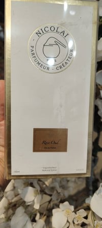 مجموعة نيكولاي • دور عطور • روز عود