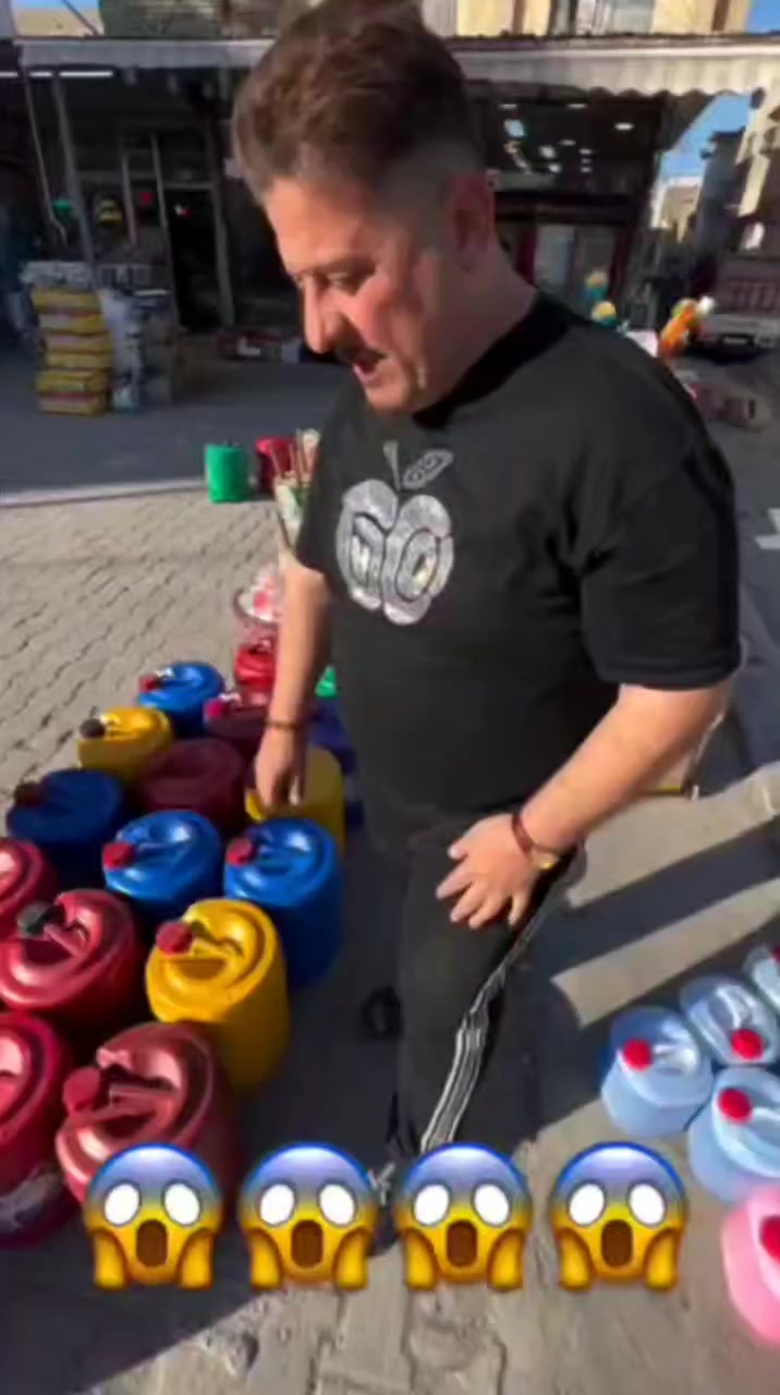 السلام عليكم متوفر لدينا جمله ومفرد جلكان زاهي 20 لتر السعر 8000 الالاف دينار متوفر توصيل في البصرة فقط جملة الموقع : البصرة ابي الخصيب سوق ابي الخصيب للأستفسار : ***********
