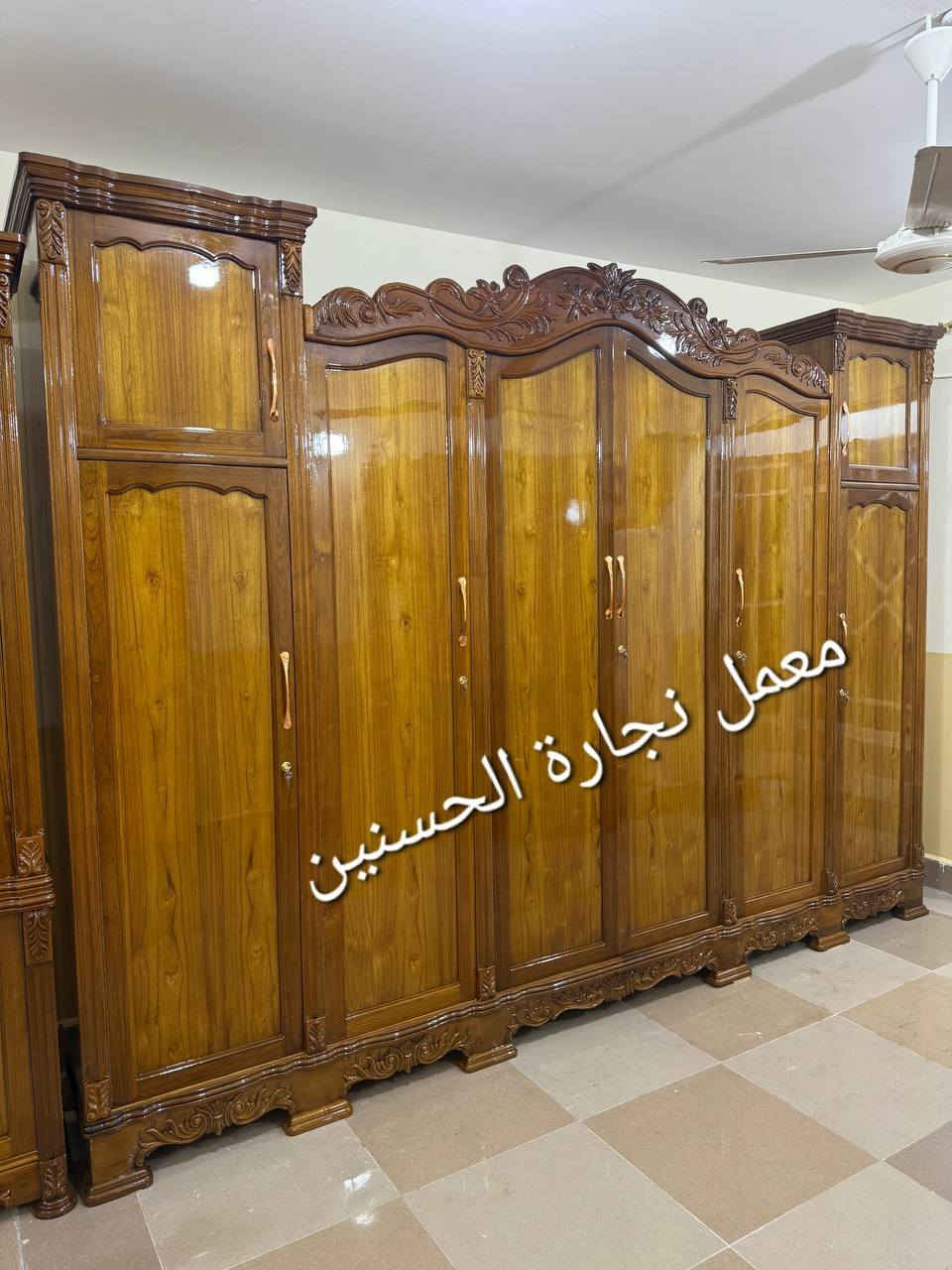 ياالله اللهم صل على محمد وآل محمد غرفه تزكام عمل حرفه يدوي نقش يدوي خشب صاج بورمي تحميل على ابواب شبه تعباء داخل وخارج صاج دراجه اول خشب صاج بورمي اجود انواع الخشاب من معمل نجارة الحسنين العنوان ميسان الجديده شارع سوق الذهب قرب الحدادين هاتف ***********/*********** حسنين النجار @إشارة
