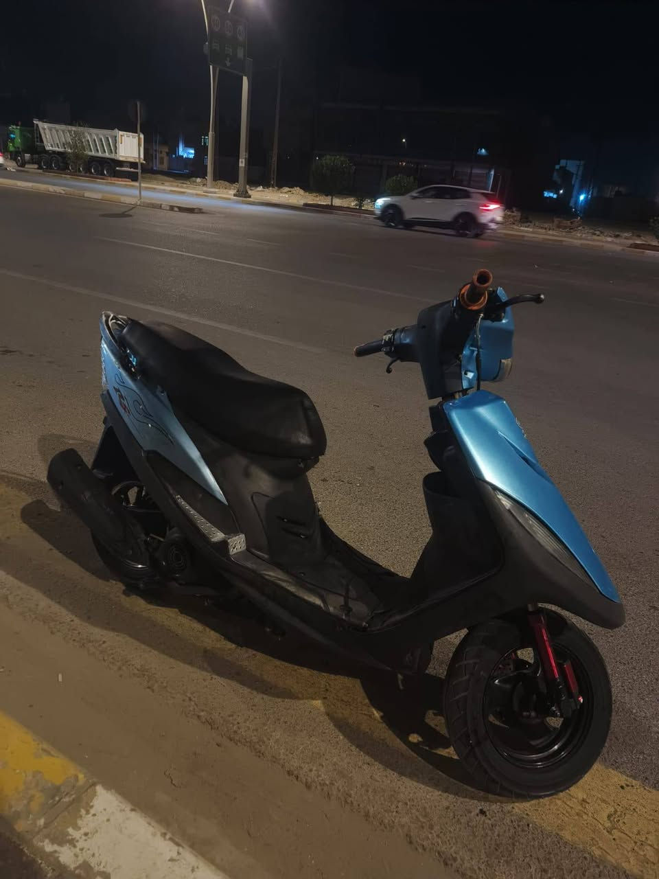 سلام عليكم ماكس عدله البيع مكينه مفتوحه بس ولفات شلعه معدل تشك الكاع
سلف كهربائية شغاله ماعوزه نقص برغي سعره 500 وبيه مجال الشراي مكاني ناصريه مركز منصوريه وهاذه رقمي ***********
