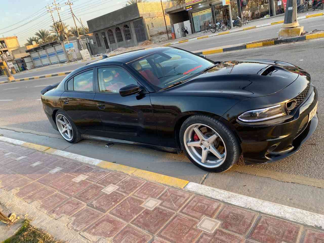 سلام عليكم  جارجر 2018رقم بغداد الجديد
SRTمحرك     6200  

بيها 3قطعً صبغ حادثها جاملغ خلفي 

فول للخير سياره. كير مكينه صدر حداده كله جديد باقي تفاصيل اتصال سعر 180 بيها مجال الاستفسار***********
