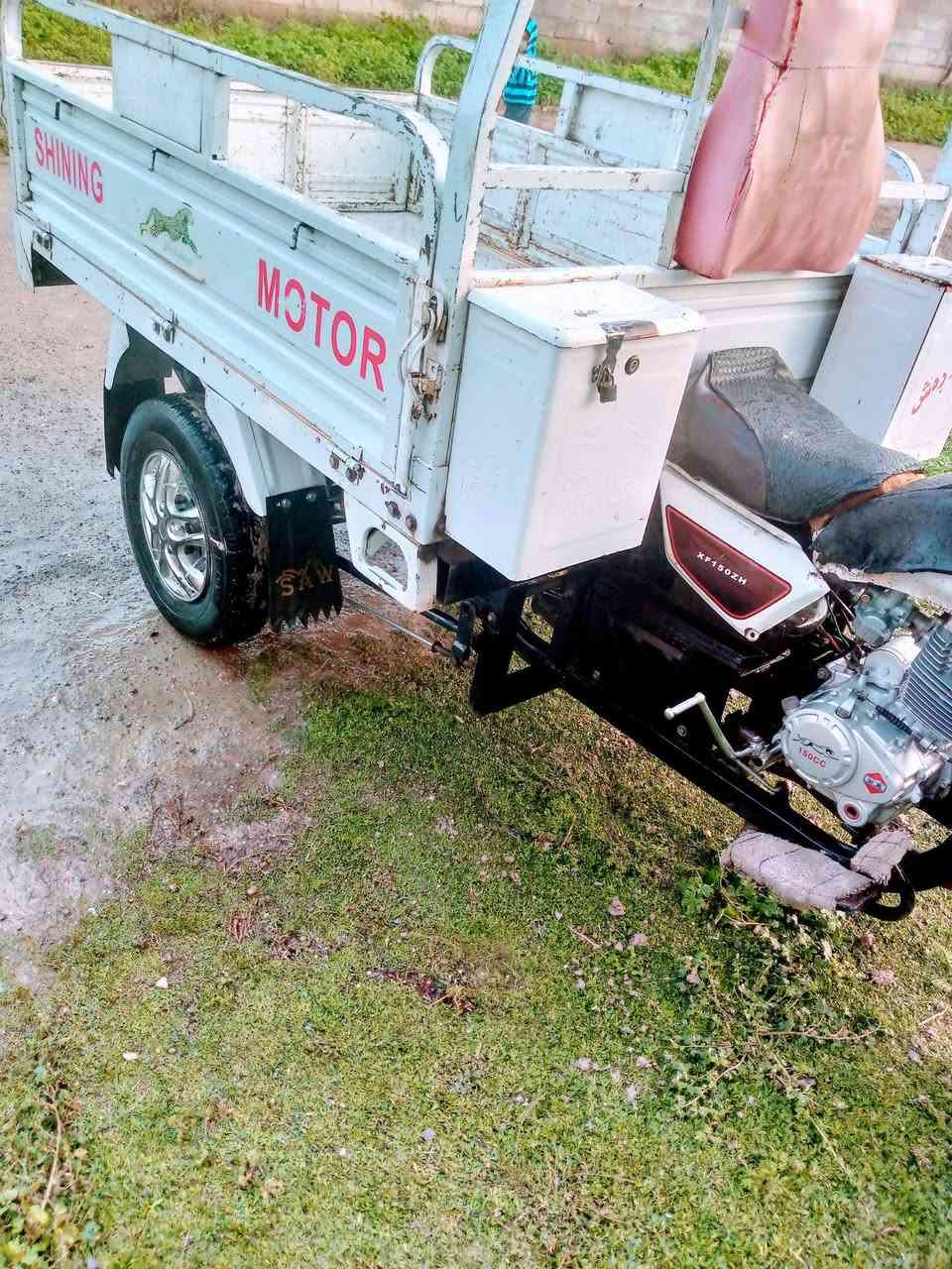 سلام عليكم ستوته للبيع موديل 19اوراق كاملة محرك 24نضيفه على كل عيب العنوان المنصوريه السعر مليون و300وبيه مجال وشراي يراسلني على خاص


**إذا كنت صاحب هذا الإعلان وتريد حذفه لأي سبب، رجاءا أرسل رسالة إلى الدعم الفني**