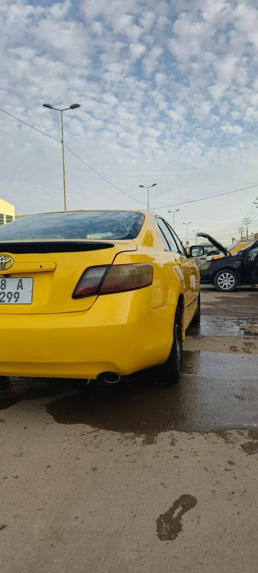 السلام عليكم من رخصت الادمن 
للبيع كامري 2008 جاهزة من كل النواحي سيارة 
السعر /65
استفسار/***********
