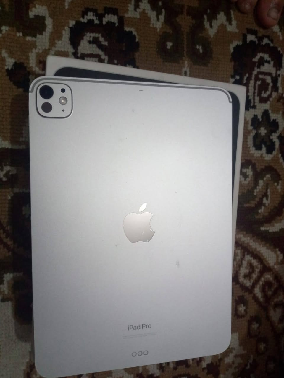 ايباد 11 m4 ذاكره 256  مكسوره شاشة  يحتاج تبديل والباقي داخله كوله نضيف قيمه واخذه بغداد راسلني واتساب‏‪
‏‪0782 871 4798‬‏
