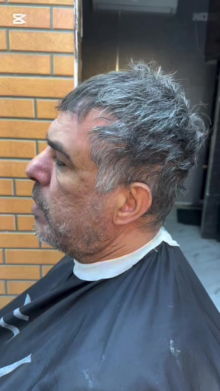 ليث الحلاق 

***********
