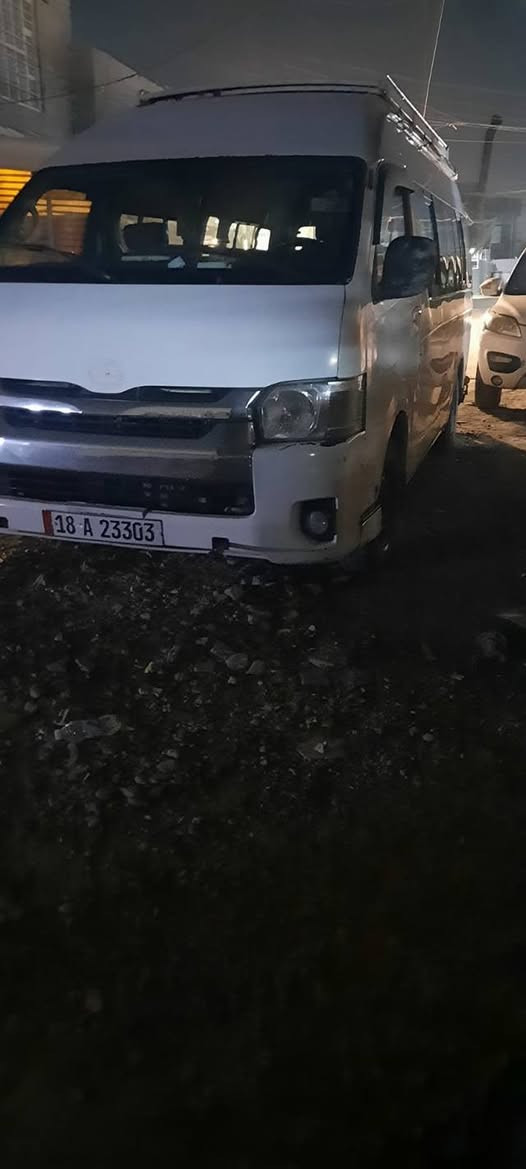 السلام عليكم 
جنبي 2013 بابل مكينة كير اكسن تبريد حداديه مكفولات بيها صبغ قليل مصفره هيئة وضريبه وغرامات رقم انكليزي بسمي السعر 93 وبيها مجال 
العنوان بغداد البياع ***********
