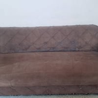 تخم ٨ مقاعد • ٢ ثلاثيات • ٢ فرديات