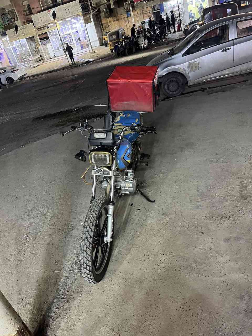 سلام عليكم عندي دراجه ايراني خمسه كير مديل 2023 اوراق كامل بي بيهه تبخير ونواقص مكاني بغداد الشعب 
السعر 350 بيهه مجال ***********
