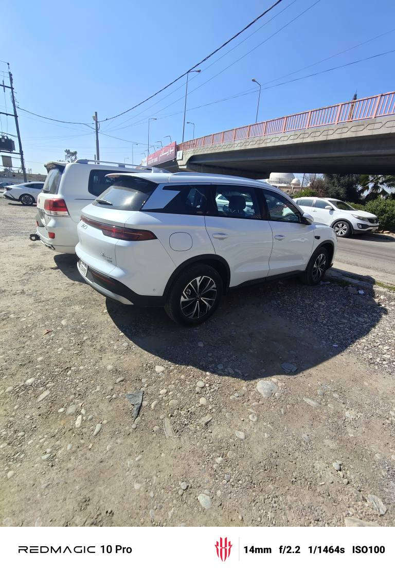 سونگ پڕۆ مودیل 2025 هیچی ڕەقەم کراوە تەنها 7هەزار ڕۆیشتوە دوو سویچ دوو کارت شعنی 32ئمپێری لەگەڵە 
نرخی 170 و مەجال 
*********** أربيل, العراق
