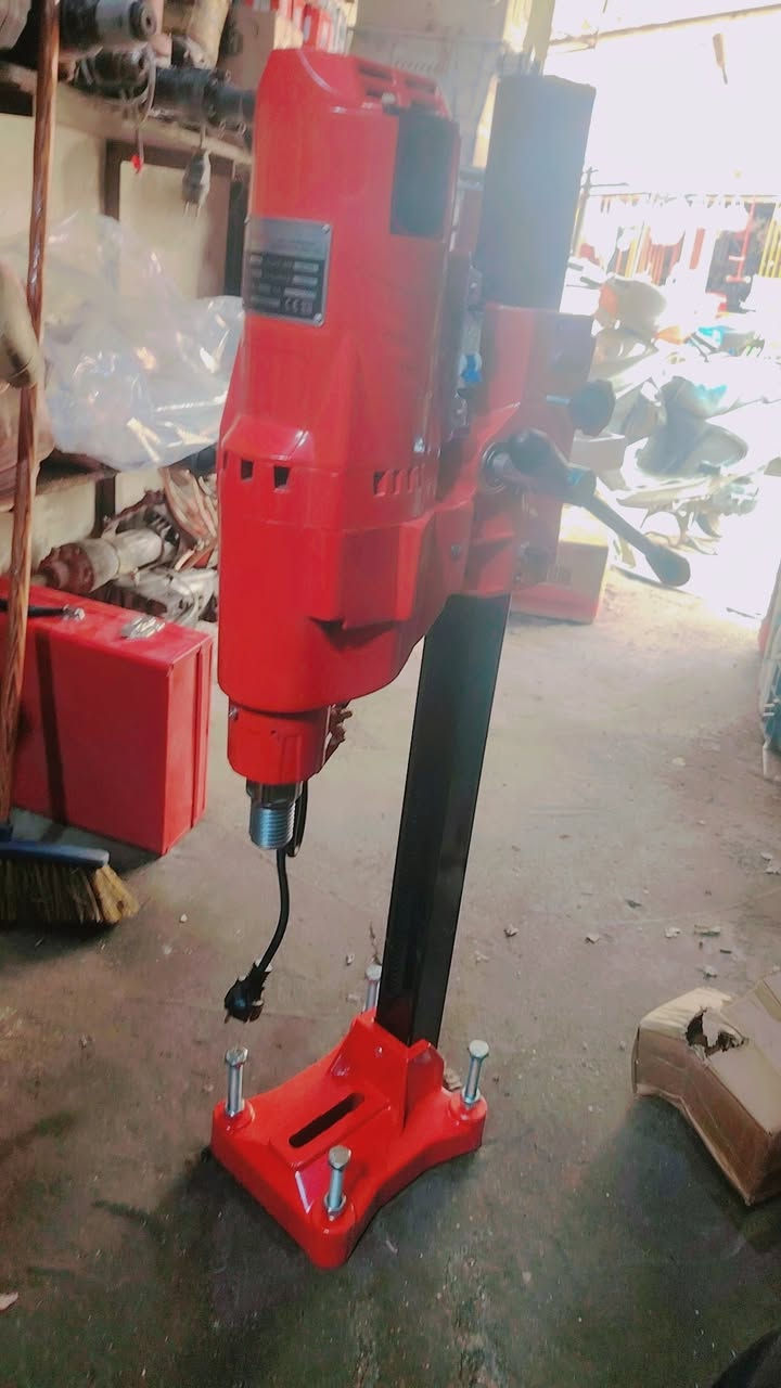 درين كور تثقيب سقف كونكريت
225m
4000W
50HZ
220v
550r/min
 
***********
كوت. ساحه الخبازات شارع القصابين .
