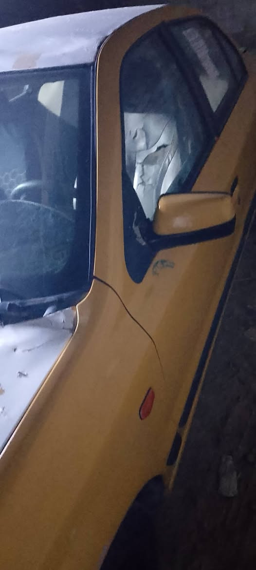 السلام عليكم عندي سمد موديل 2011 مكينه وقير فرنسي تبريد تخم تاير كهربائيات عامه دواخل حلوة سنويه بيه فقدان والرقم بغداد مااندل راعيه سياره جاهزه مابيه نقص *********** عنواني بغداد 15وبيه مجال
