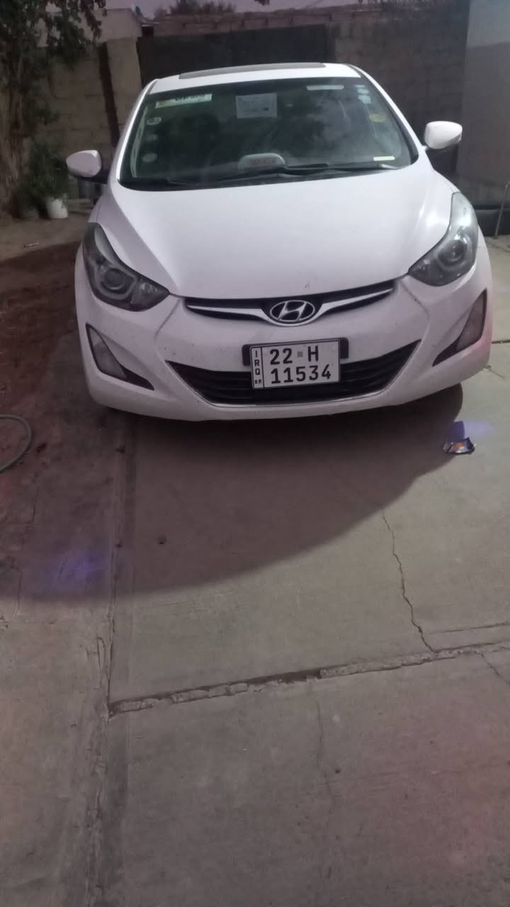 السلام عليكم ورحمة الله وبركاته 
النترا موديل ٢٠١٤ البيع السعر ١٢٨ وبيها مجال
رقم الهاتف ***********
