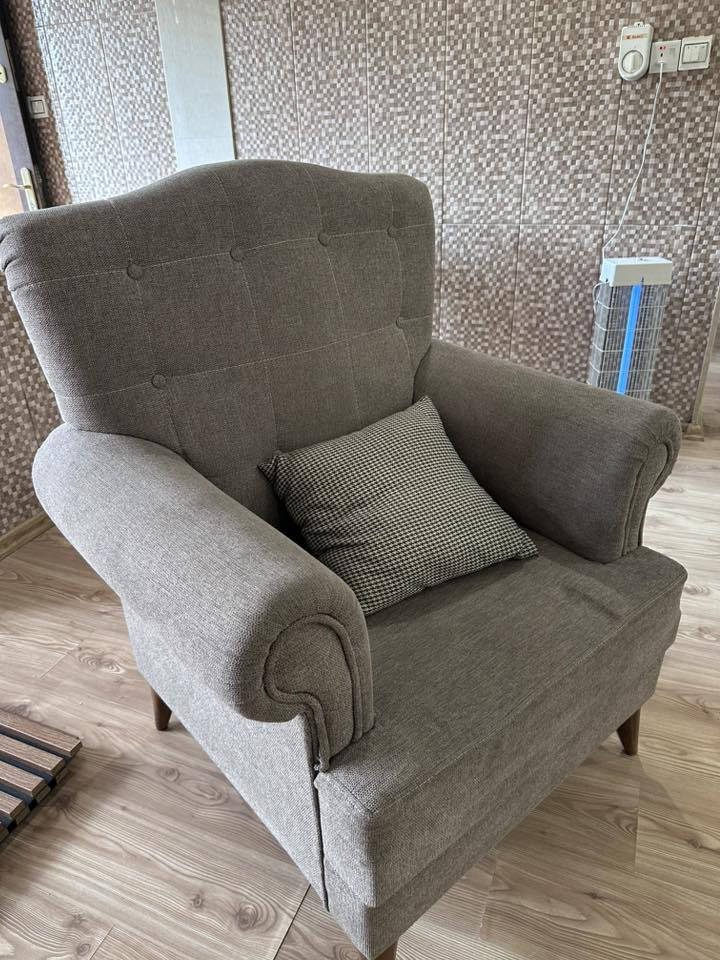 السلام عليكم
طخم قنفات (١٠) اشخاص للبيع مكان عنكاوة
سعر ٢٢٥ الف
مراسلة واتس اب ***********
