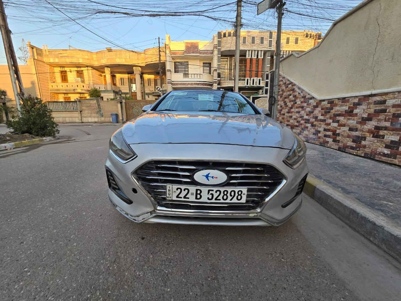 سوناتا ٢٠١٨ رقم أربيل دولي تحويل وكاله مباشر بأسمي محرك ٢٤٠٠ شاشه كبيره كامرا دواره فوول تحكمات كروز سرعه نظام تقليل وقود تدفئه تبريد كشنات اشاير بلمري كار بلي ثلاث وضعيات قياده و اضافه منظومه غاز كير محرك تبريد صدر جديد حادثه جاملغ فقط بدون دواخل بدون شواصي السياره جاهزه السعر 108 الاتصال  ***********
