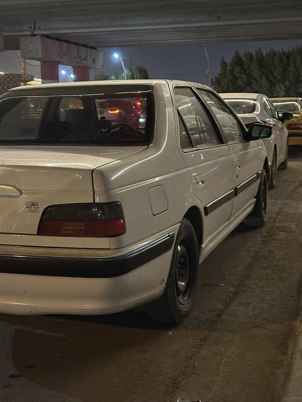 السلام عليكم
بيجو بارص 2022 شهر ال 9 طالعه باقيله 8 اشهر تقريبا وتصير حره 
وكاله عامه باسم ولد من الكوت 
سياره كفاله عامه جاملغ يمين بيه شوي تكحيل مثل مموضح موجود سونار لليحب يشوفه مسويه جديدي مكاني كوت مركز مدينه 
معروضه 75 بيه مجال 
***********
