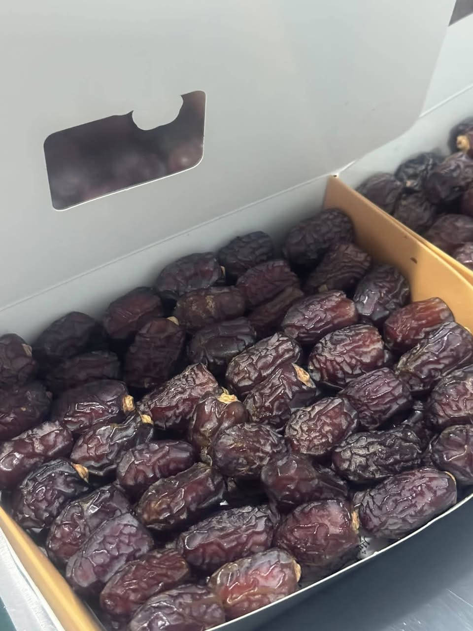متوفر تمر بريم بسعر مناسب جدا للاستفسار ع الخاص 
وزن العلبة ٧٠٠غم


**إذا كنت صاحب هذا الإعلان وتريد حذفه لأي سبب، رجاءا أرسل رسالة إلى الدعم الفني**