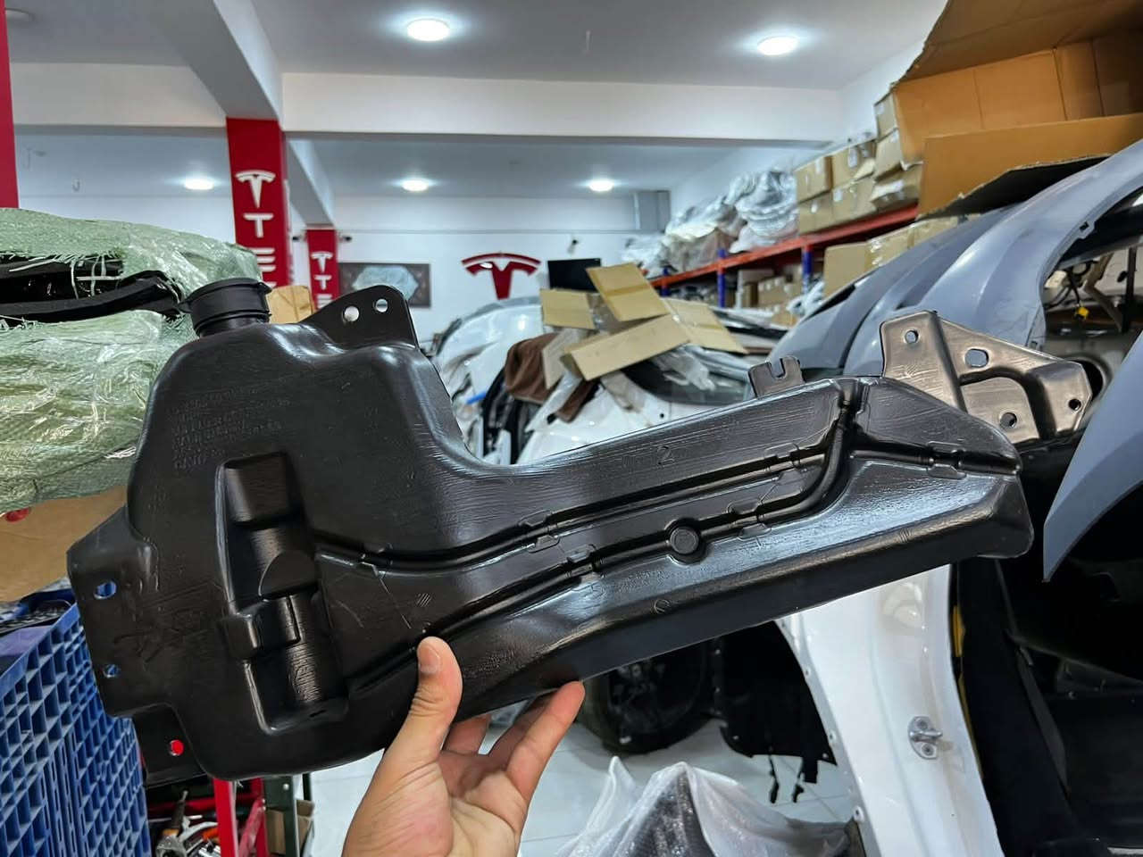 ‏شركة قطع غيار تسلا يوجد لدينا جميع القطع الغيار تحتاجها تسلا رقم الهاتف *********** العنوان الاشرف حي الجامعة مقابل المدينة المالية ￼
