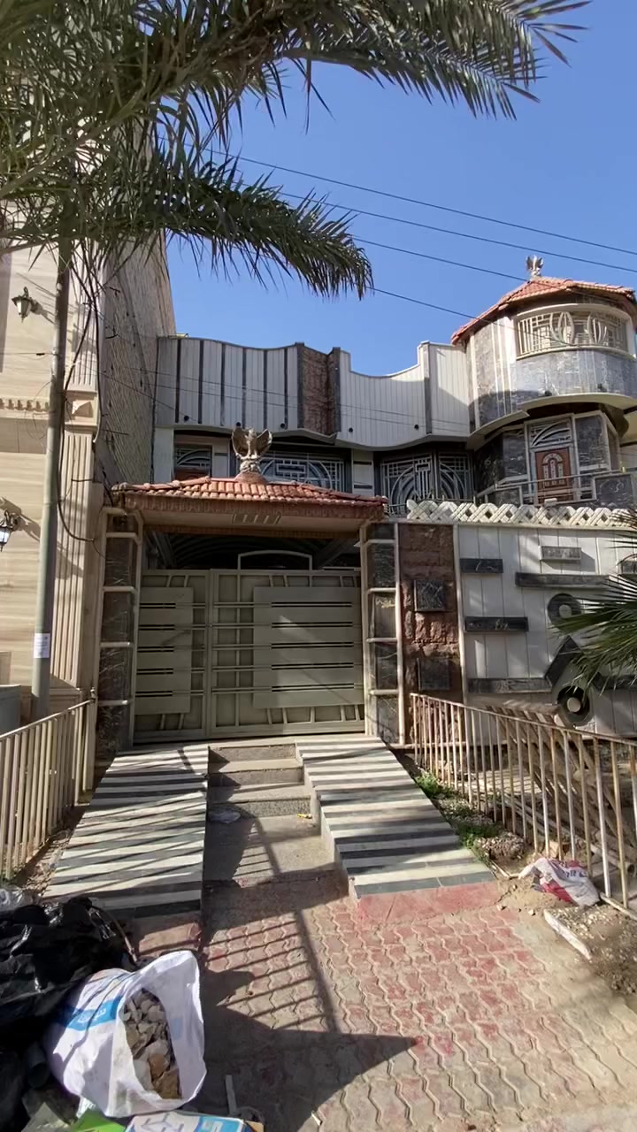 من رخصت الادمن
بيت ٣١٠ متر ٣ طوابق  طابو صرف ب اسمي

غير مسكون جاهز بدون اي ملاحظات موقع سريع المعلمين  كربلاءب ظهر التجاري للبيع الاستفسار ع رقم 

فديو لداخل بيت كامل موجود اي استفسار وات ساب او اتصال ☎️ ***********
