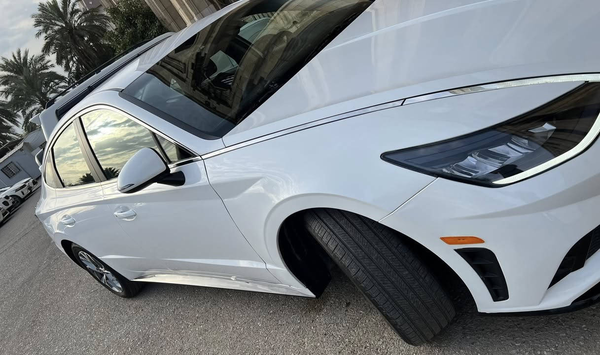 السلام عليكم
سوناتا ٢٠٢٣ sel  اللون ابيض وارد امريكي محرك ٢٥٠٠ 
بيها ٤ قطع صبغ حادث سطحي بدون دواخل وبدون لغد  وشواصي  وبدنه كله بلادي حتى الراديتر
رقم اربيل الجديد باسمي تحويل مباشر
السيارة موجودة بغداد  وماشية ٣١ كم
السعر ١٥٧ ورقة بيها مجال
للاستفسار ***********
