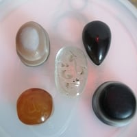 احجار • للبيع