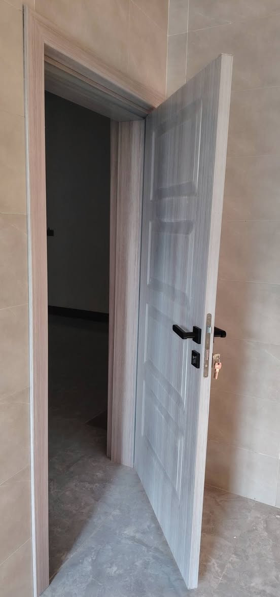 متوفر كل انواع الابواب
ومتوفر #تنصيب *********** وتساب
