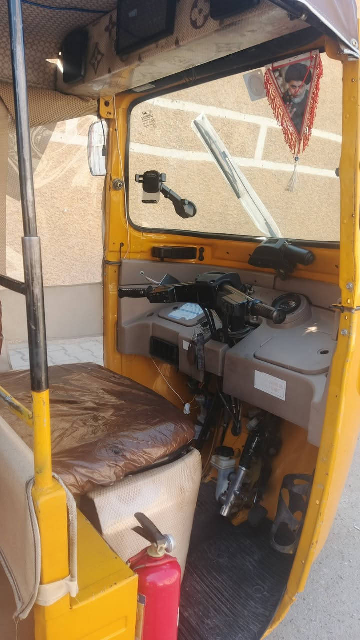 تكتك للبيع موديل 2019/12 رقم بغداد إنكليزي وسنوية باسمي تحويل مباشر مكينة خير من الله لاتبخير ولاتنقيص فقط معمر دوس جاهزة كبل للشارع
السعر 6 مليون وبيها مجال حك الجية
العنوان بغداد / الحسينية/ ممتواجد مازنجر واتساب وانتصال فقط
*********** ☎️
