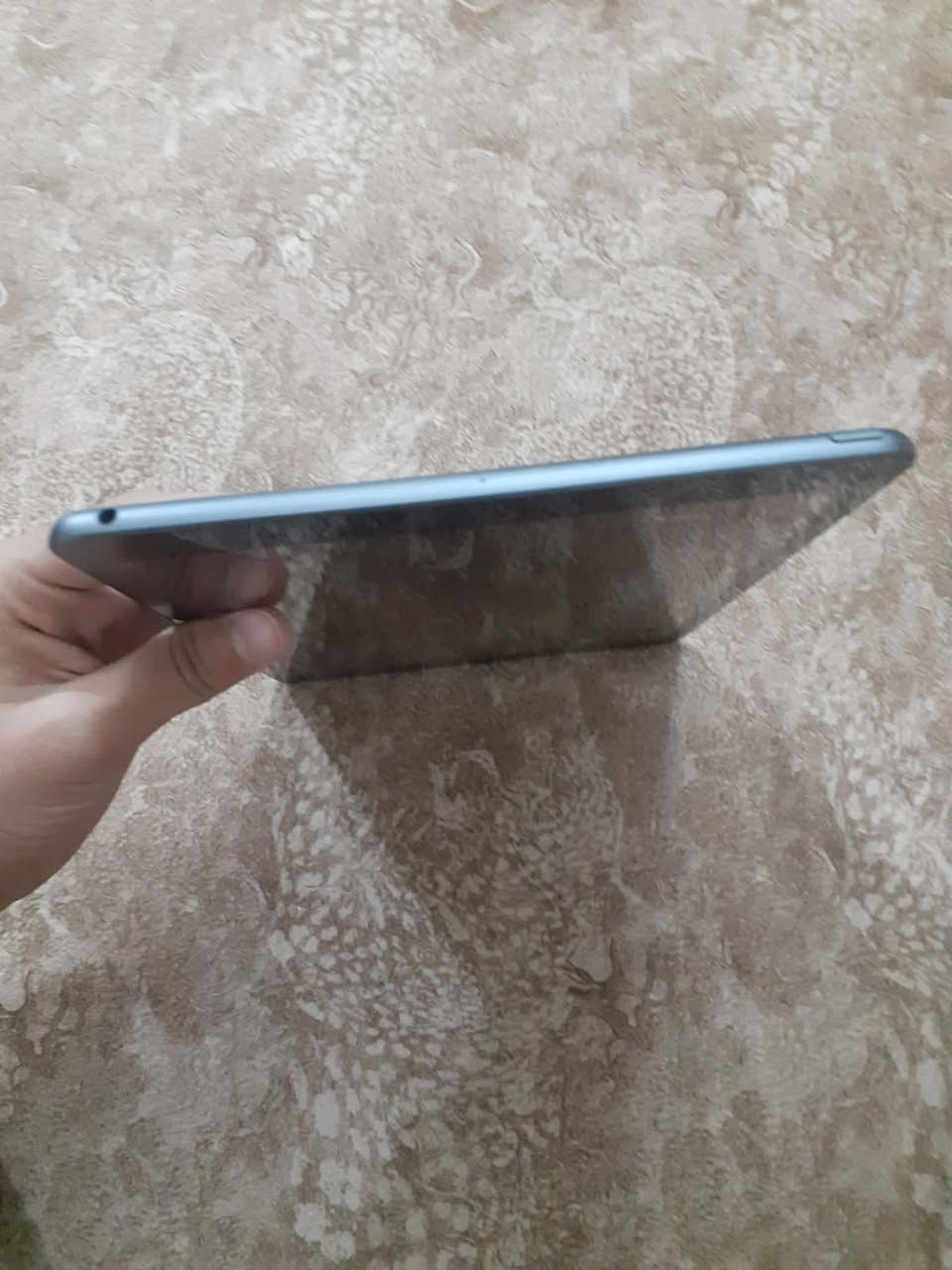 ايباد 7 

الايباد جان مضموم جديد جديد بمعنه الكلمخ كلش نصيف 

الايباد ممفتوح ابد ولا داخل تصليح
 
الذاكره 32 

يشغل بوبجي 60 فريم بسلاسه قويه

السعر 140 قفل لحد يعاملني فدوه اروحلكم لين اني ربحي 5 الاف 

مكاني بغداد اليياع حي التراث ماعندي ولحسين


**إذا كنت صاحب هذا الإعلان وتريد حذفه لأي سبب، رجاءا أرسل رسالة إلى الدعم الفني**