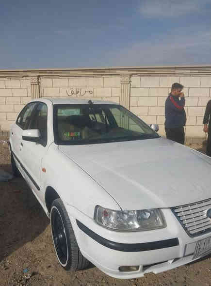 سمند 2010 مكينه وكير كورله السياره كلهه نضيفه معمر بيهه بس هلالات مكفوله من الضربه ولكص صدر جديد ومكينه وكير جدد تحويل ثاني يوم السعر 40 وبيهه مجال اي استفسار *********** بيع مستعجل
