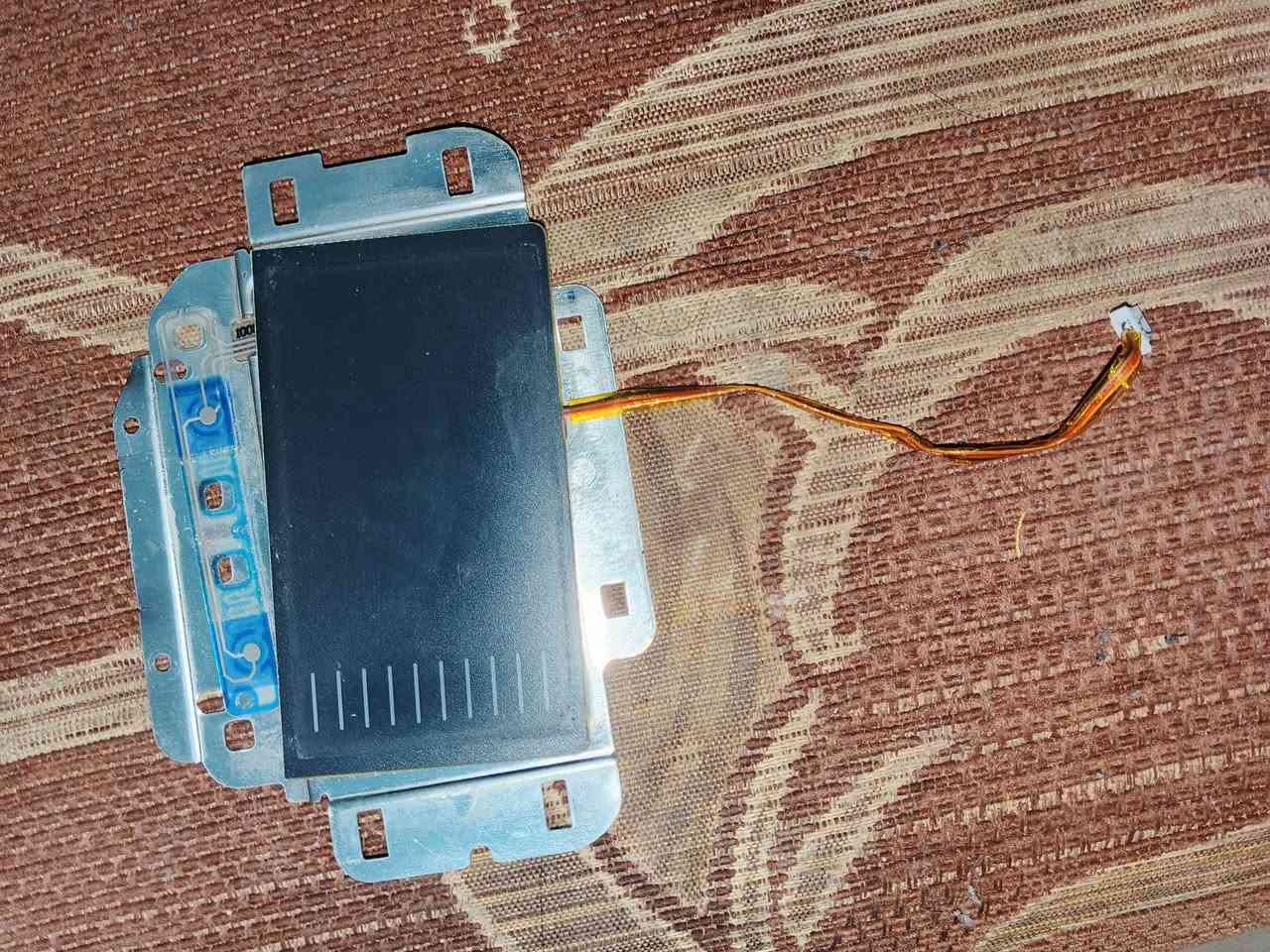السلام عليكم غراض لابتوب قديم كله شغال رامات اظن ddr2 ومعالج قديم بس نظيفات ومبرد وية المروحه وماوس باد وشاشة ١٥.٦انش نظيفه بس من ورة اكو شوي علامات من كدام شخط ما بيها السعر ٧٠ الف العنوان البصرة ام قصر


**إذا كنت صاحب هذا الإعلان وتريد حذفه لأي سبب، رجاءا أرسل رسالة إلى الدعم الفني**