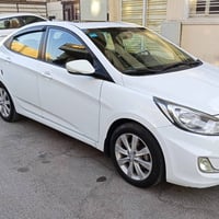 اكسند ٢٠١٣ • ١٦٠٠ • كاميرا خلفية