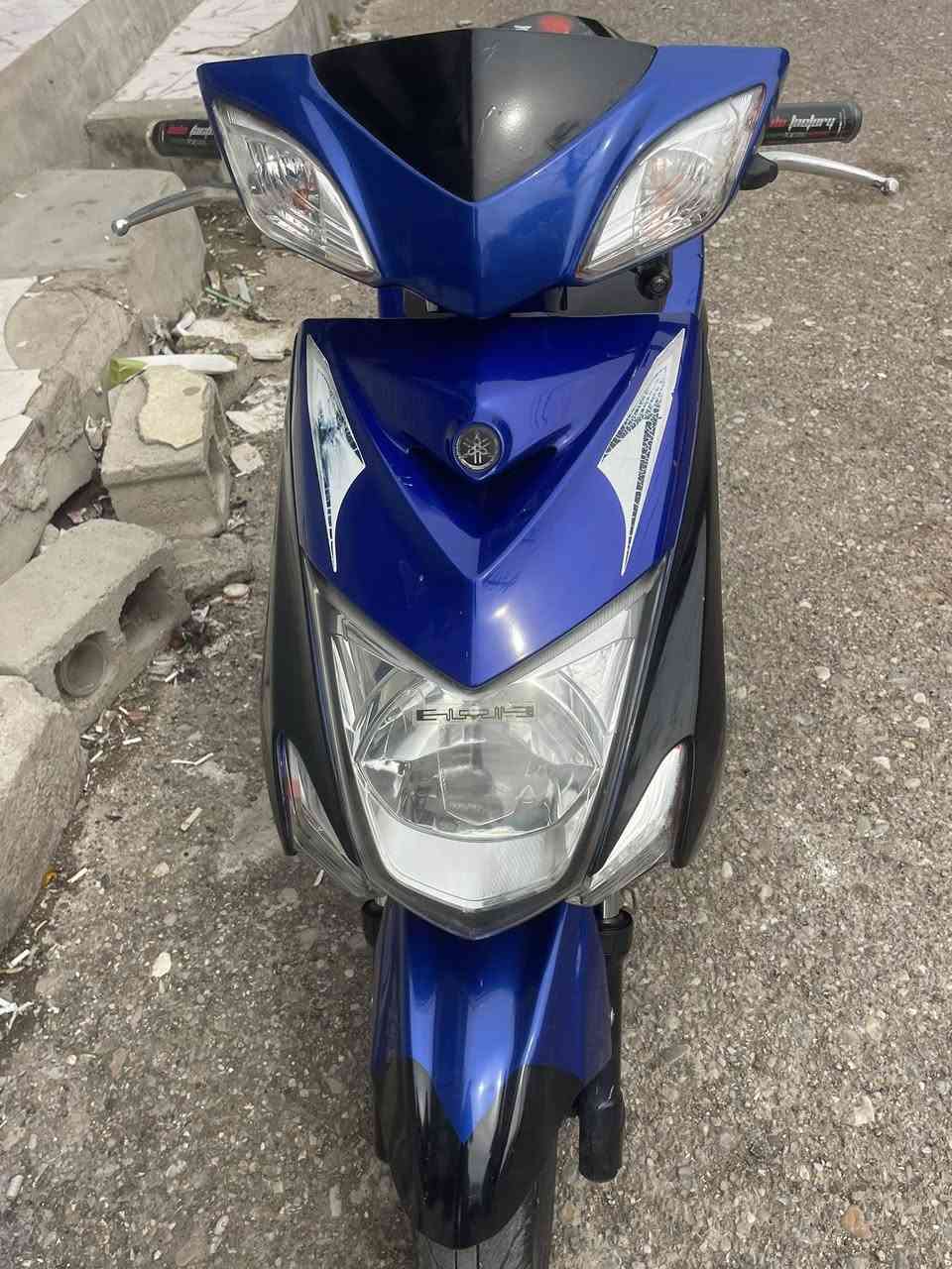 سلام عليكم سكنس فحل لد
نوزل خطين دراجه عل وضع يابان 
كامرات عد ثنين 
سماعات 
كلجات رياضي بلادي 
دراجه خير من الله 
شراي يتصل يدلل 
***********
ديالى بعقوبه صور كامله راسلني خاص
