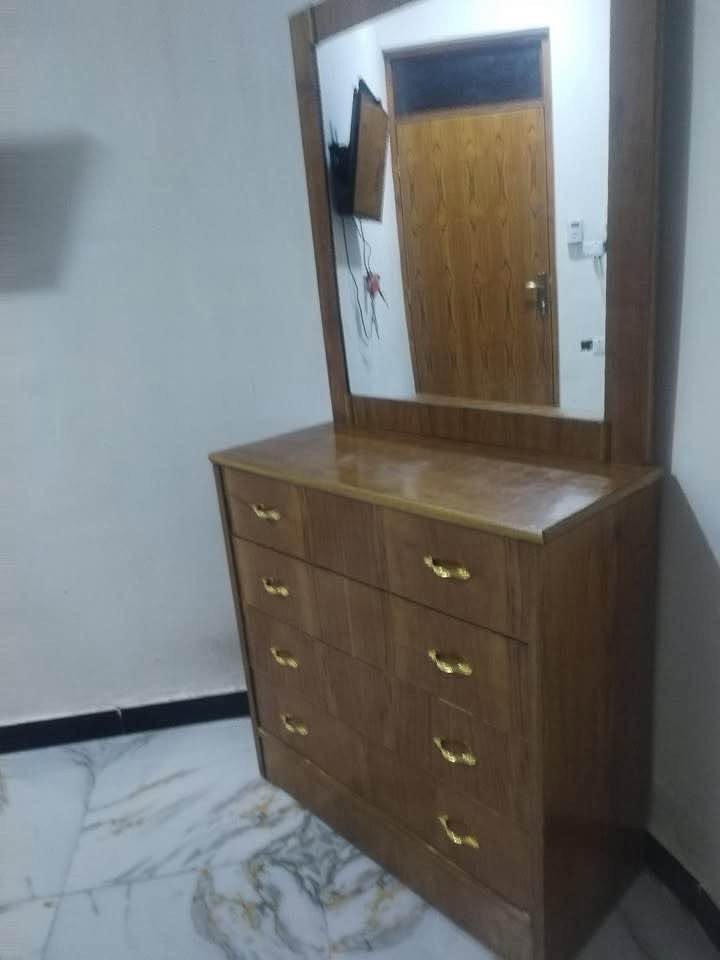 ميز مرايه مستعمل صاج ب130وبيه مجال بغداد, العراق


**إذا كنت صاحب هذا الإعلان وتريد حذفه لأي سبب، رجاءا أرسل رسالة إلى الدعم الفني**