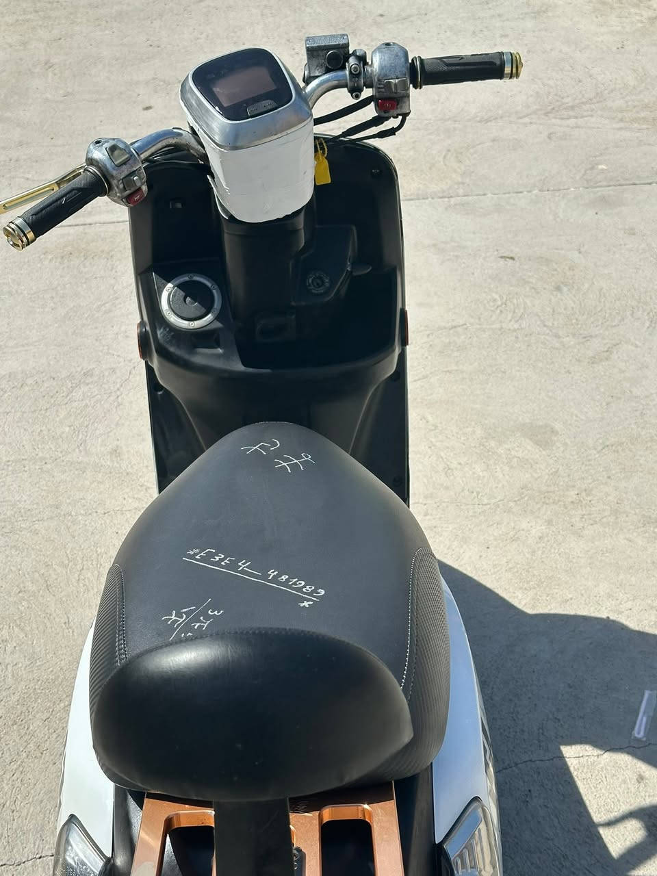 ‏ ‭***********‬
