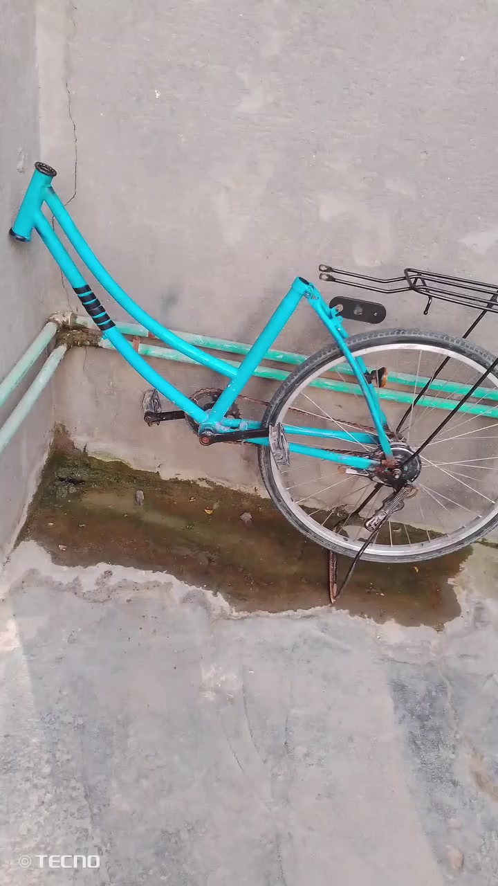 غراض بايسكلات للبيع وجسدات للبيع اليحب يجي خاص *********** واتساب مكاني بصره زبير
