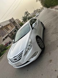 للبيع سوناتا 2013 خليجي بغداد مكينه 2400 دوش مكفوله من الصبغ بيها تبدي...
