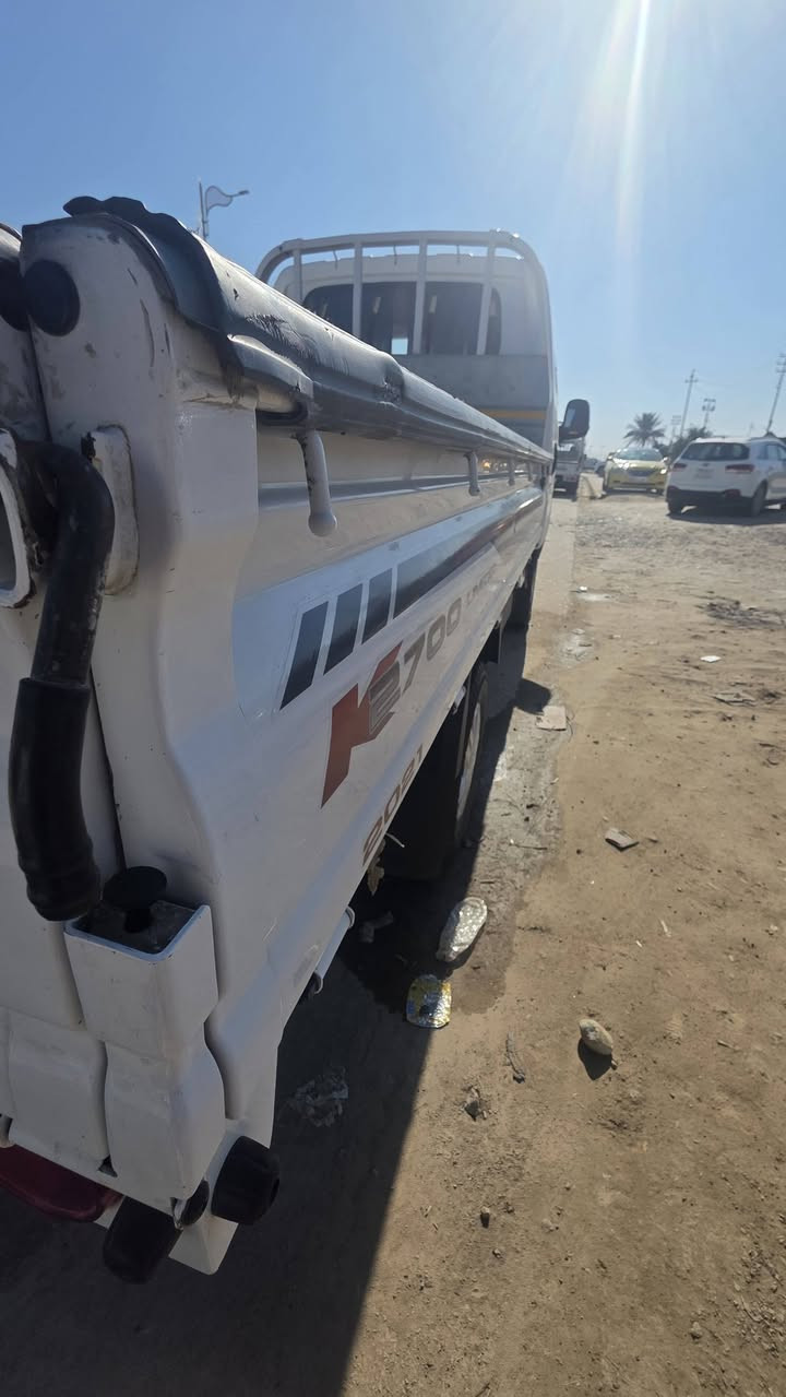 سلام عليكم كيا للبيع موديل2021 كفاله كير محرك اكسن رقم بغداد سنويه لل 27 السعر 137 ب  بيها مجال رقم الهاتف ***********
***********
