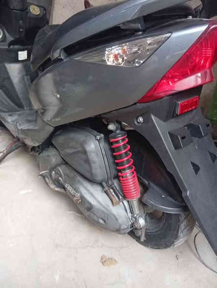 ثعلب فحل للبيع الدراجة جديدة رمبة قبل  شهرين بالضبط  اشتريتها و مطالع بيها هواي ع كد الدوام 
الدراجة جديدة  750 قفل حت محد يعاملني ، أبيعها لان ماحتاجها بعد 
للتواصل واتساب او اتصال
***********
مكاني بغداد الحرية الاولى دور الشؤون
