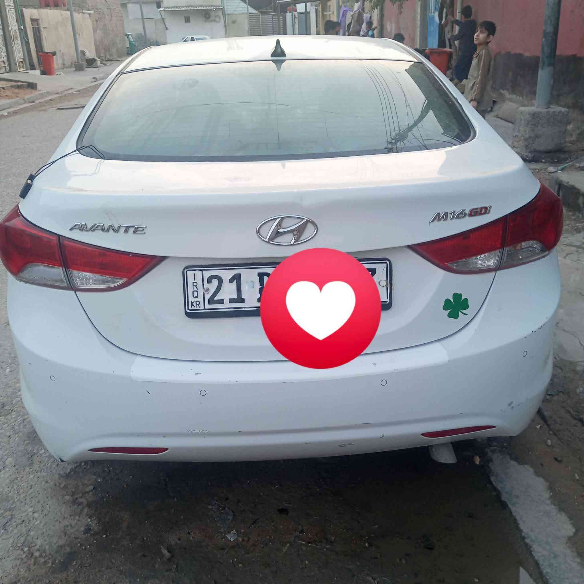 إلنترا ١٤متوم طبق الأصل شمالي انكليزي كصه جنطه سياره جاهزه مكينه كير حدادية تخم تاير جاهزه من كلشي السعر 47وبيها مجال مكان السياره بصره للتواصل
***********
