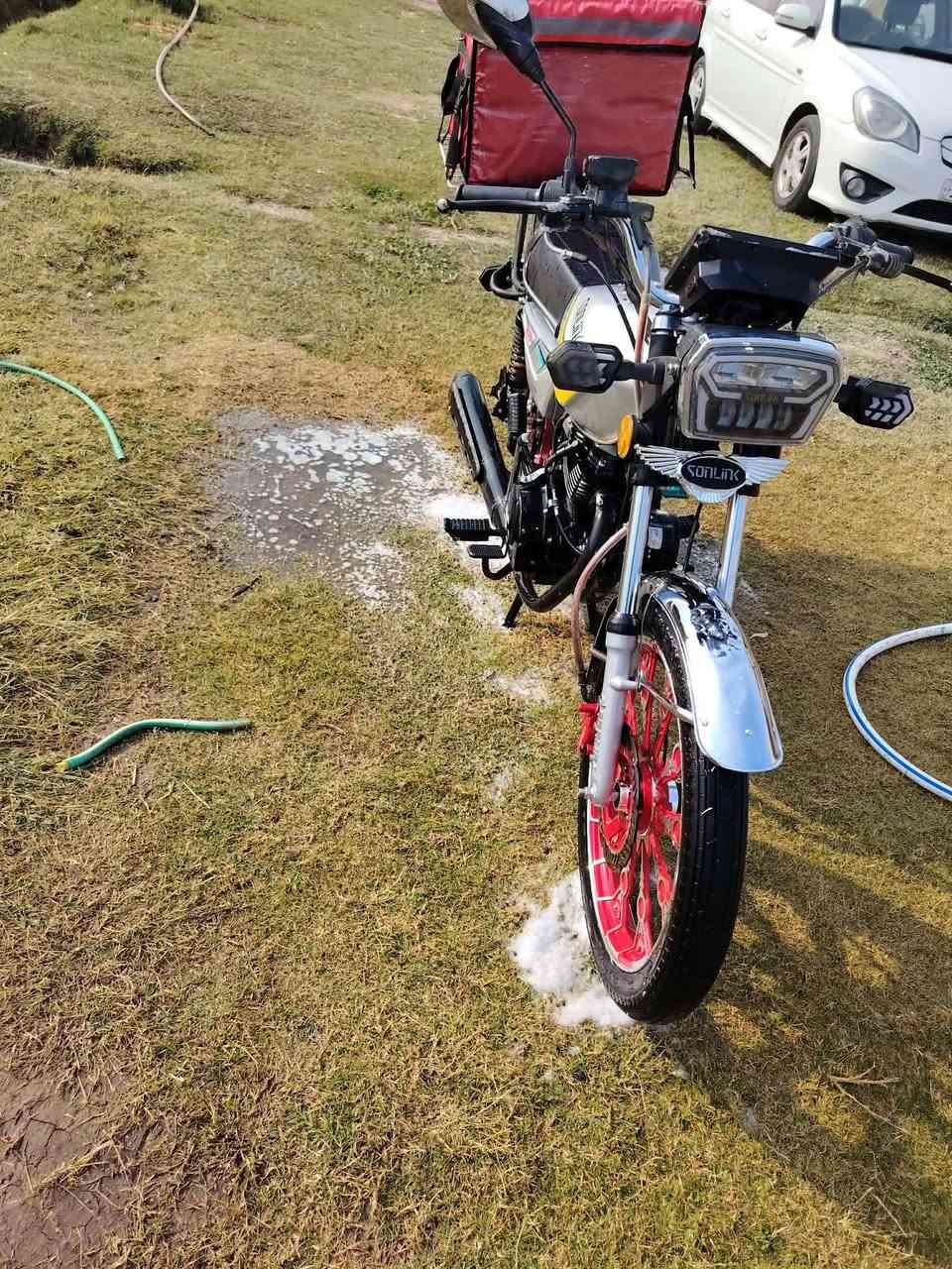 للبيع ايراني سونك موديل ٢٥ مكينه ٢٠٠ مكفول من ضربه وتبديل نضيف فووول    للاستفسار الاتصار على الرقم   ***********  / ***********.  السعر ٨٠٠  وبي مجال العنوان ابو غريب
