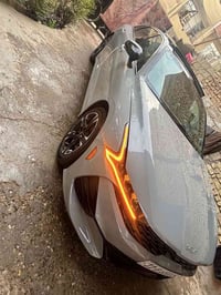 k5موديل 2023 GT فول مواصفات للاخير لون سمنتي ماشيه 36 الف رقم بغداد با...